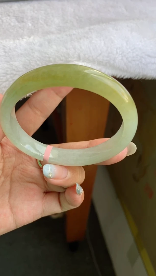 未镶嵌手镯翡翠（高货必买）老坑冰透胶黄贵妃1号