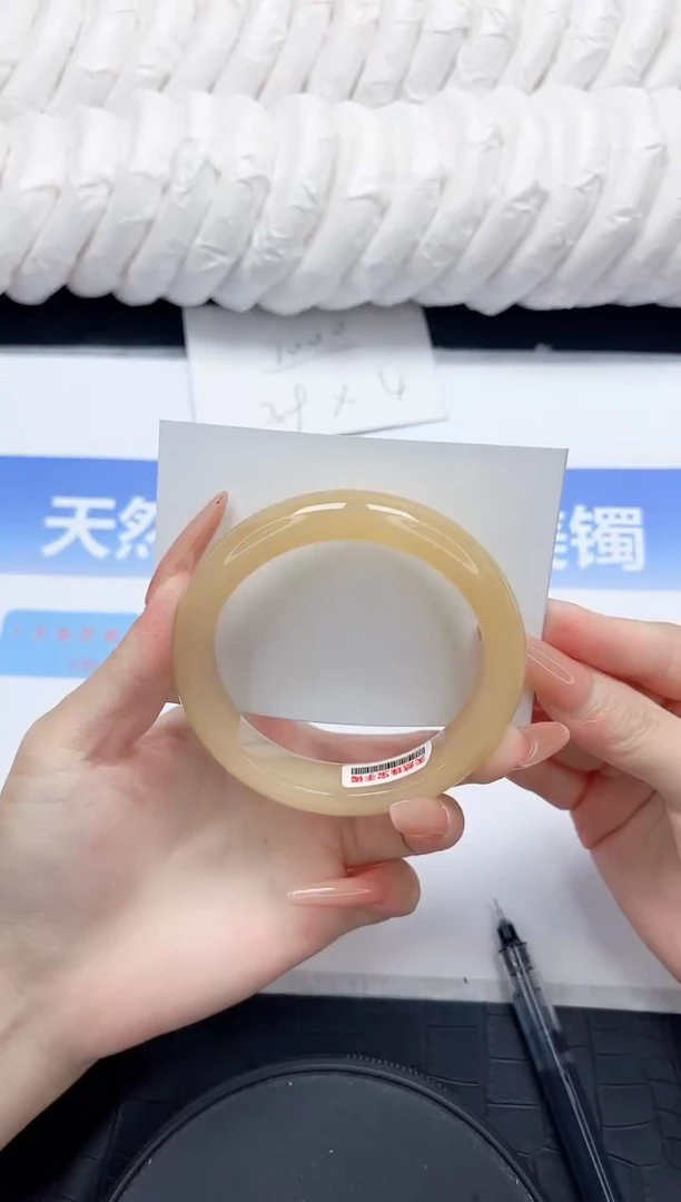 未镶嵌手镯石英质玉78-56