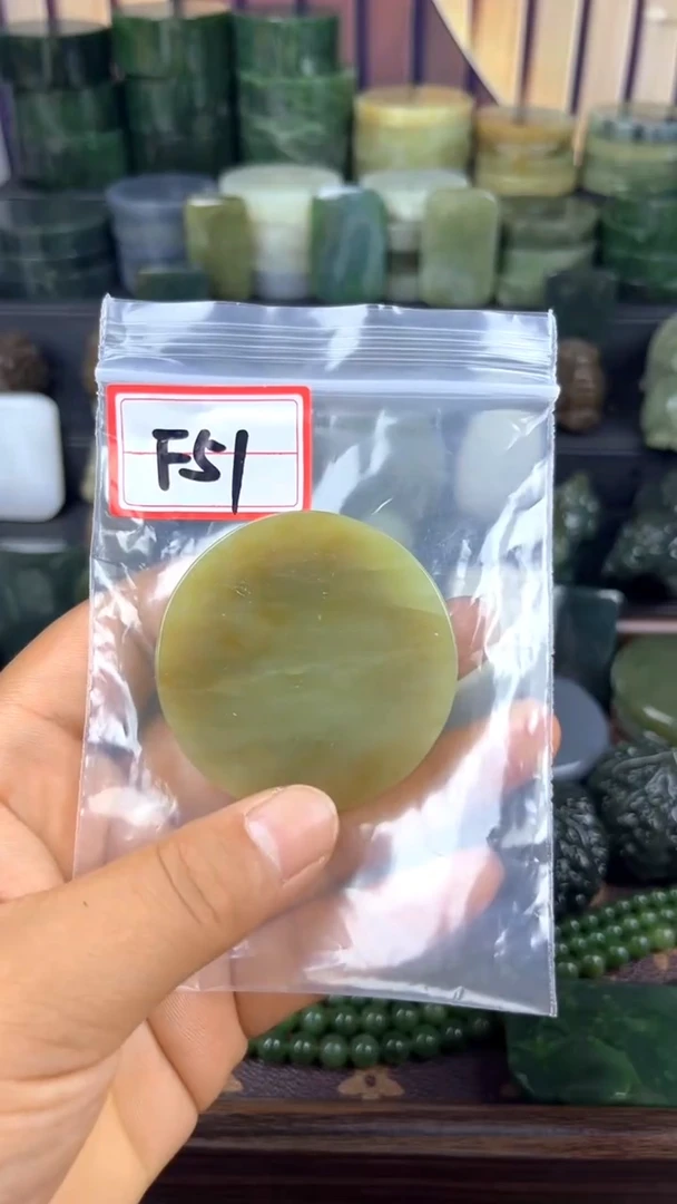 和田玉未镶嵌珠宝半成品镯芯