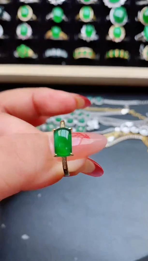 【闪购商品】翡翠戒指银S925镶嵌32123132