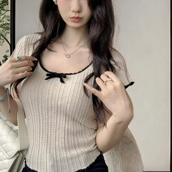 2025新款ins风圆领韩版针织衫女装修身上衣