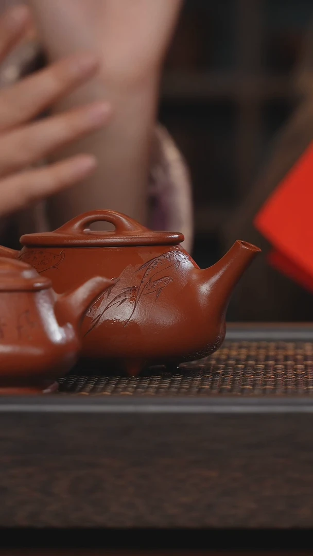 【闪购商品】紫砂茶杯非遗茶器-鱼石瓢（方壶+茶叶）