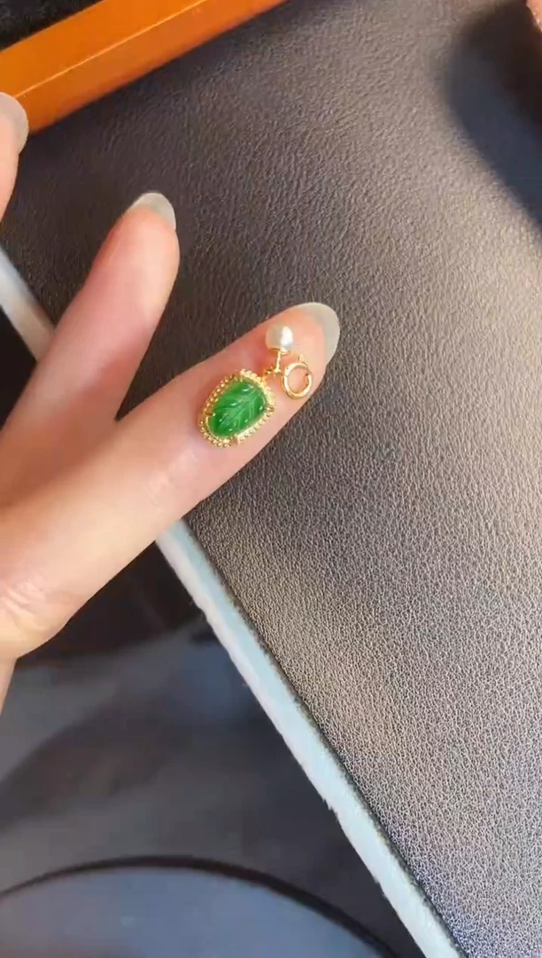 吊坠(不含链)银S925镶嵌翡翠1