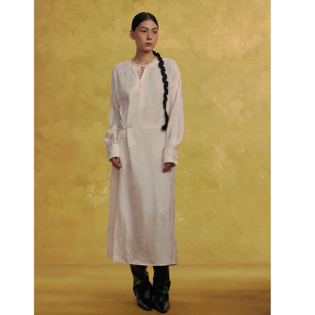 NOTAVOICE纳福斜襟侧开叉连衣裙