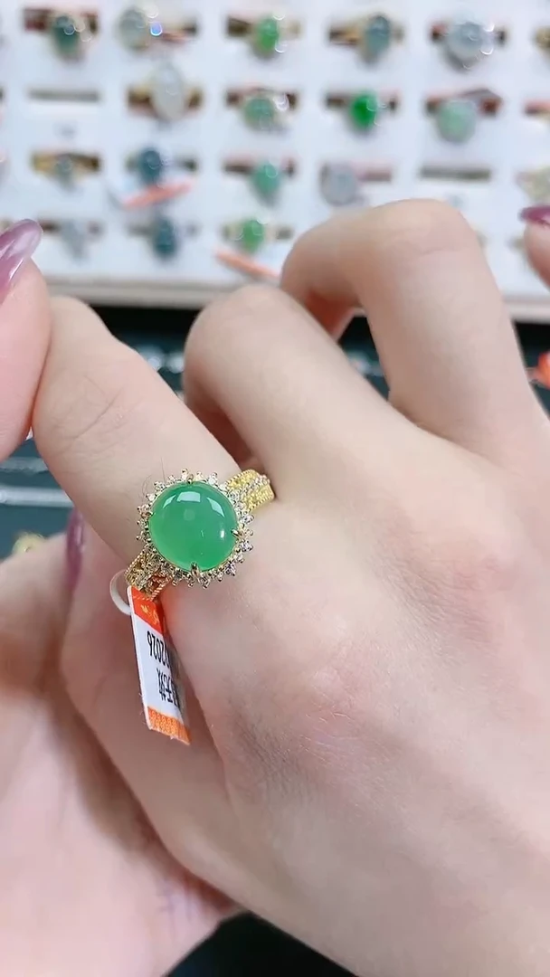 翡翠戒指银S925镶嵌天然翡翠