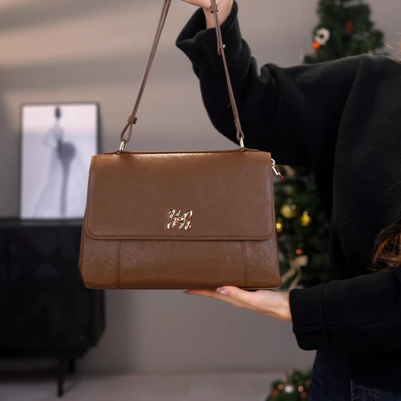 稻草人复古编织斜挎包休闲防刮扣款扣式耐磨气质单根