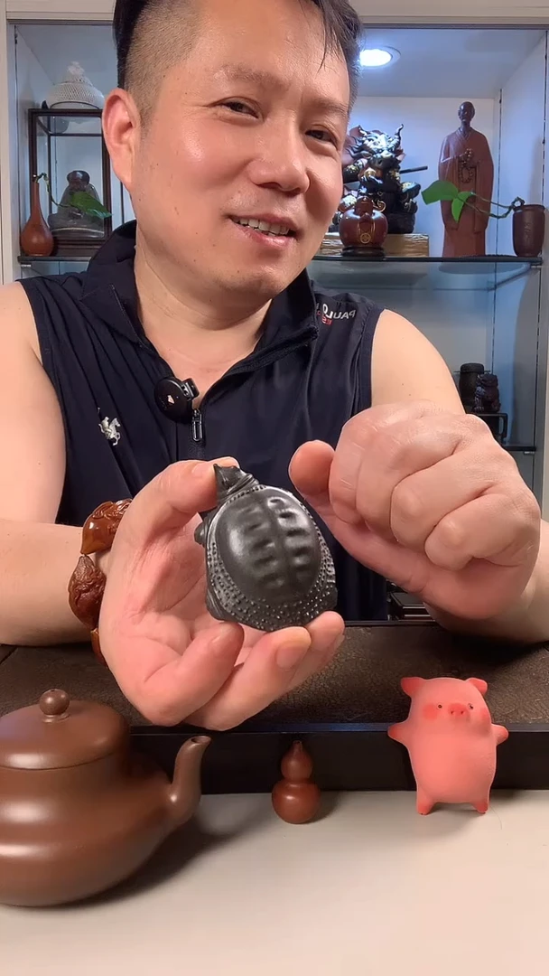 茶杯紫砂黑甲鱼宜陶