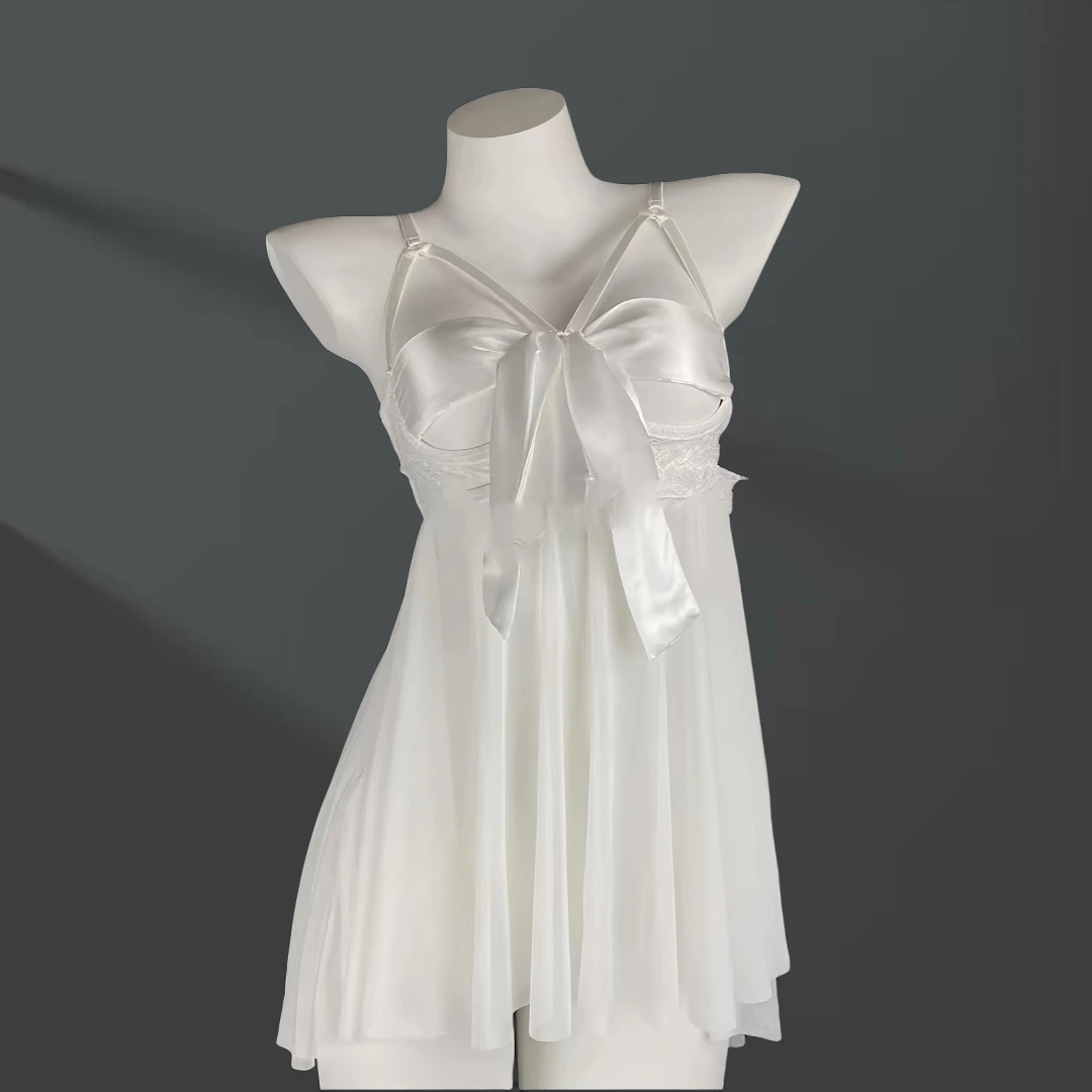 AIFEIER[解开蝴蝶结]缎面系带睡裙蝴蝶结少女蕾丝吊带露背睡裙