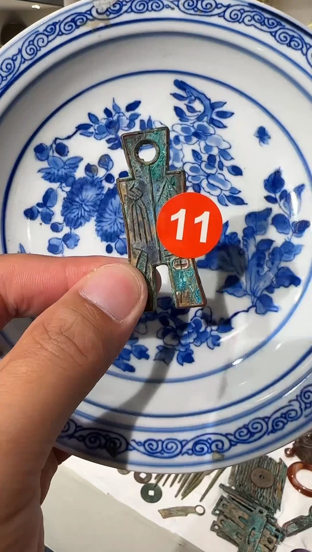 瓷片钧窑瓷器杯子摆件