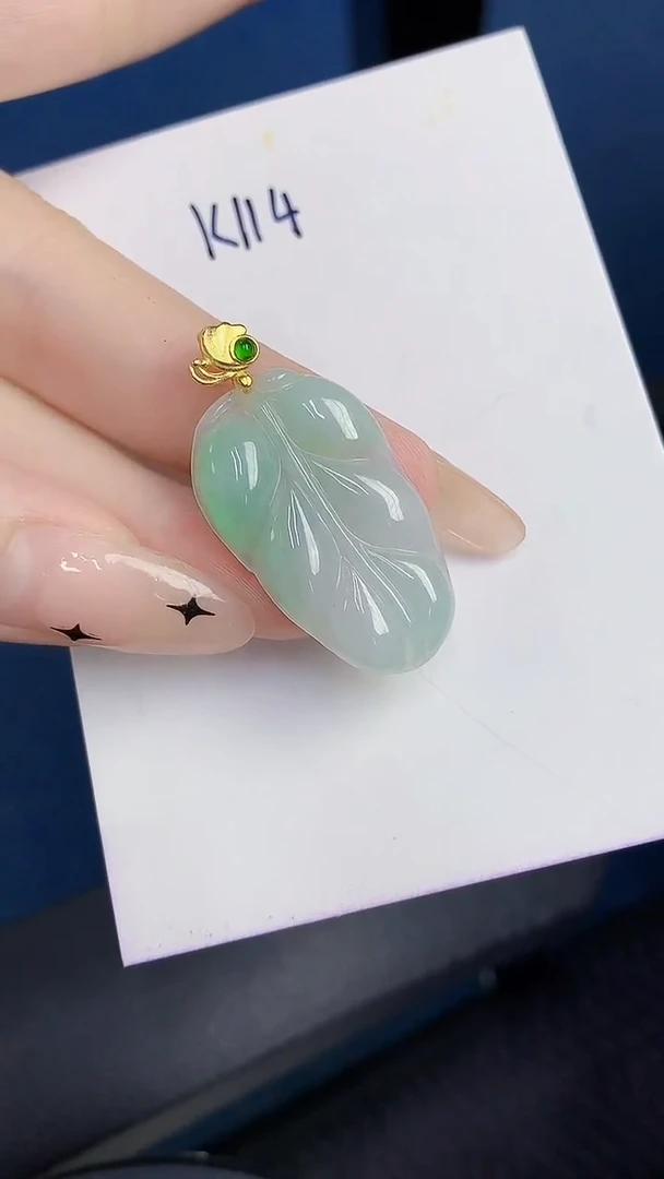 颈饰未镶嵌翡翠缅甸天然翡翠A货