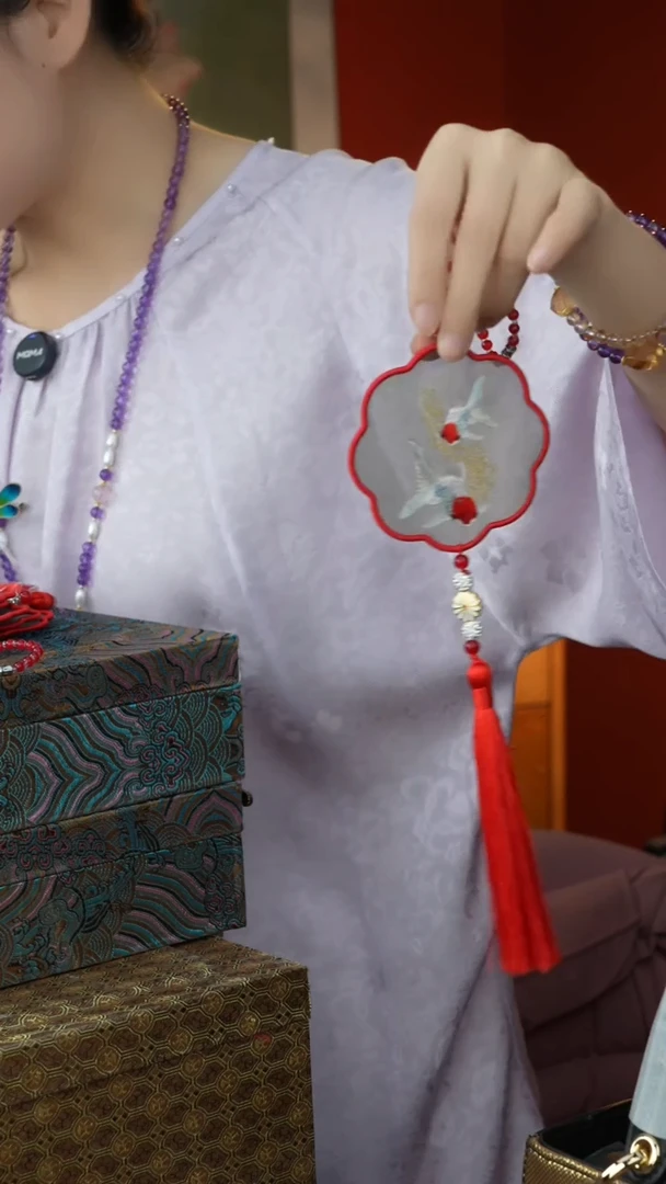 刺绣非遗苏绣车挂