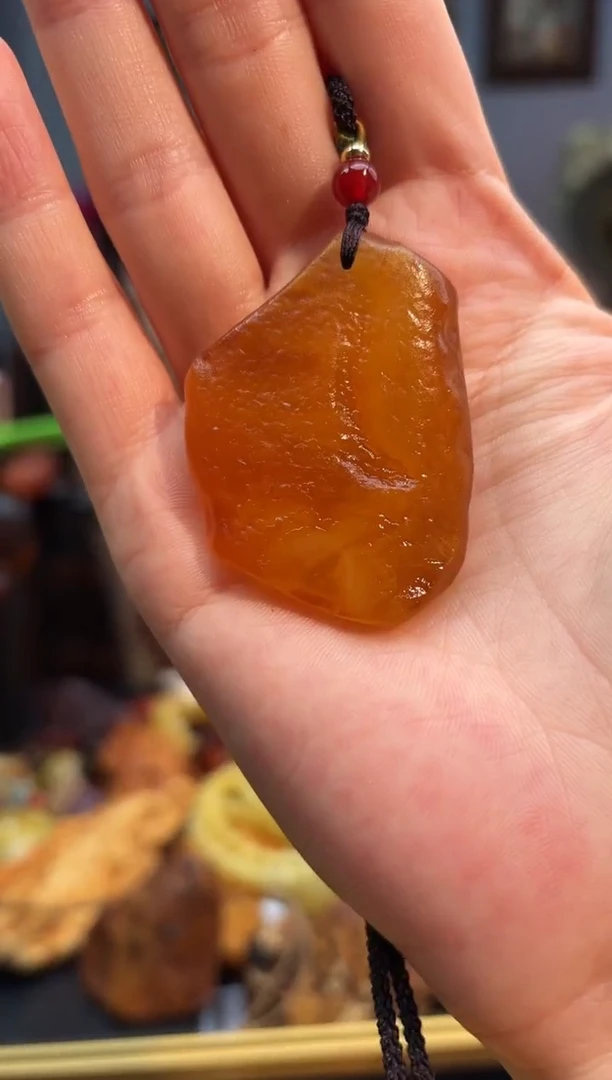 琥珀颈饰未镶嵌吊坠