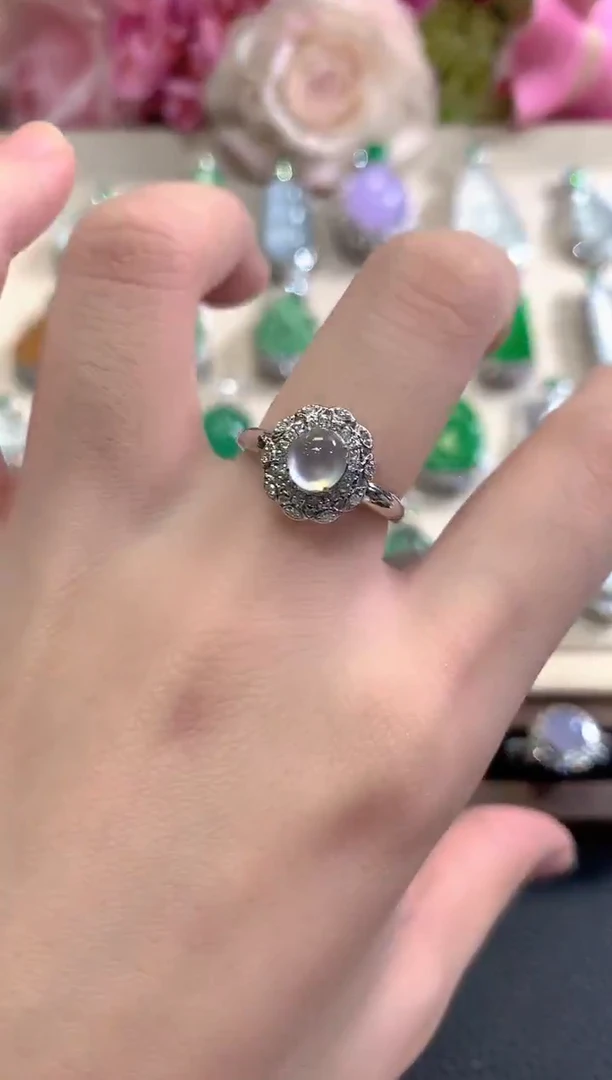 18K金镶嵌戒指翡翠秋日珠宝W12