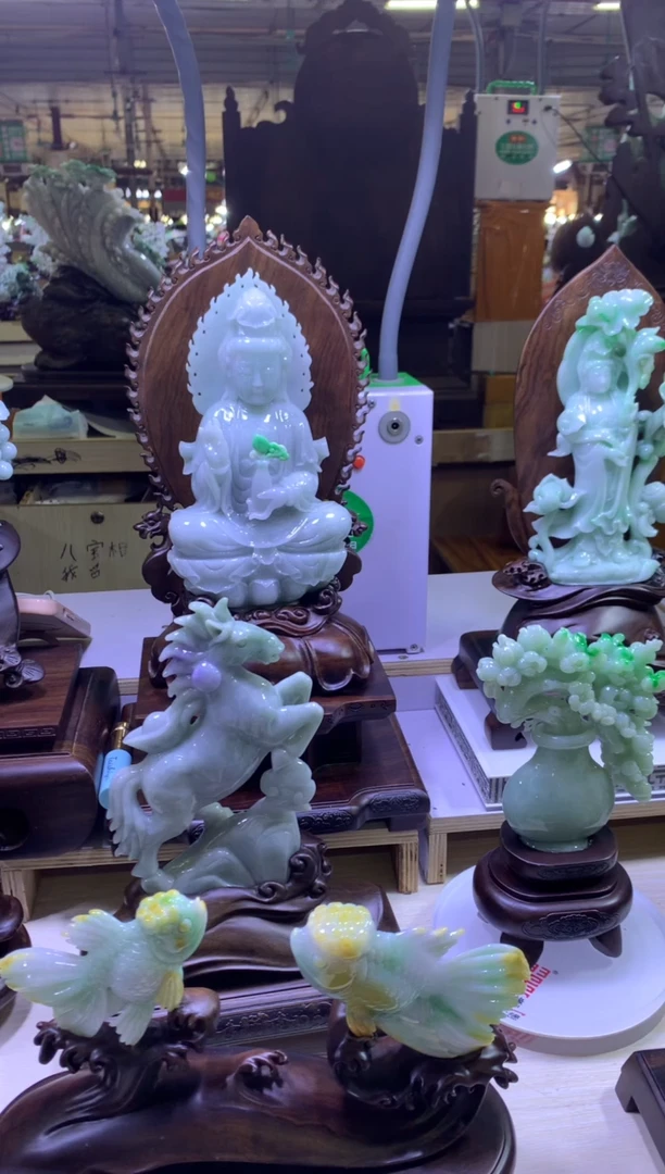 未镶嵌摆件翡翠用****3翡翠摆件