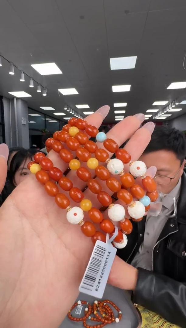 【闪购商品】蜜蜡手链未镶嵌jc3923约6mm多样性发一件