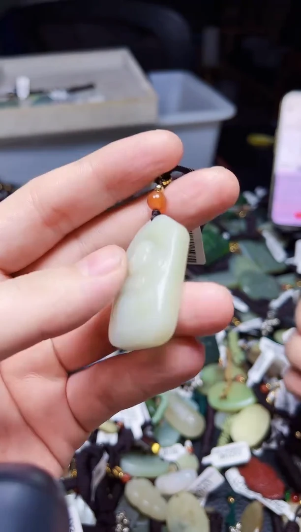 颈饰未镶嵌和田玉未镶嵌拍一发一