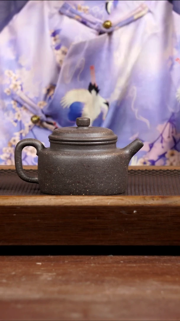 茶壶紫砂8目粗砂天青德钟250CC
