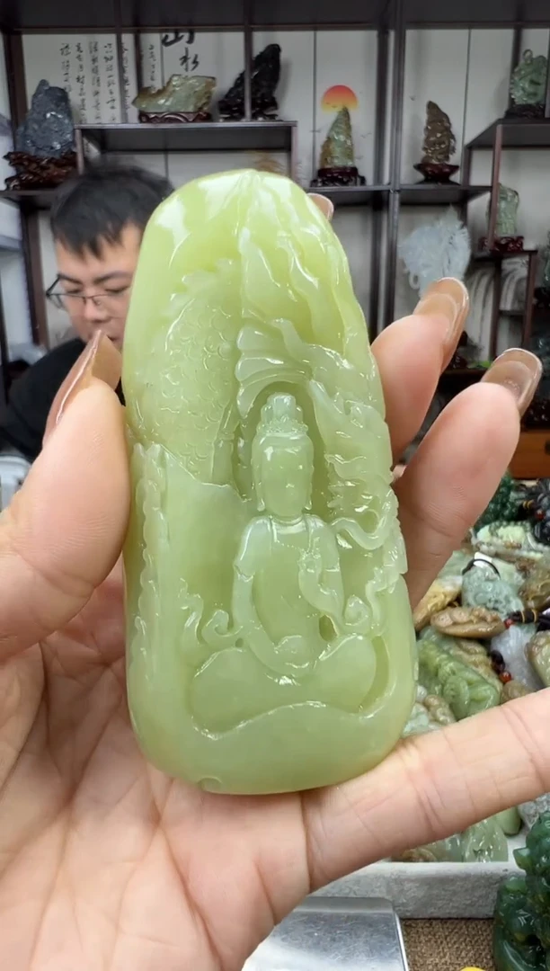 未镶嵌和田玉把件1