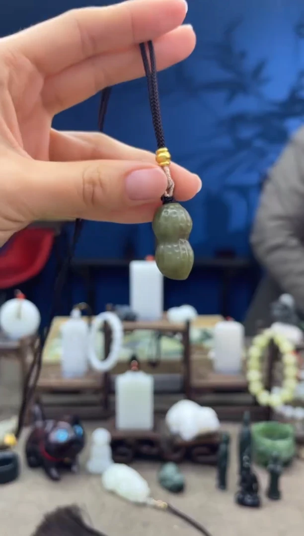 【闪购商品】和田玉颈饰未镶嵌1