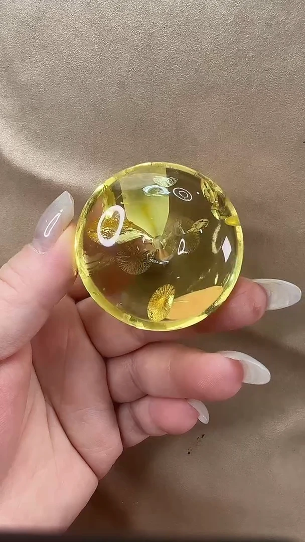 琥珀颈饰未镶嵌吊坠