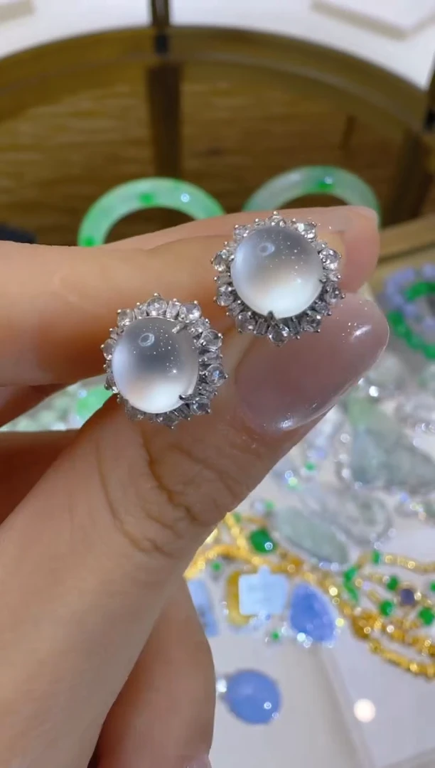 18K金镶嵌翡翠耳饰多样性团购发一件