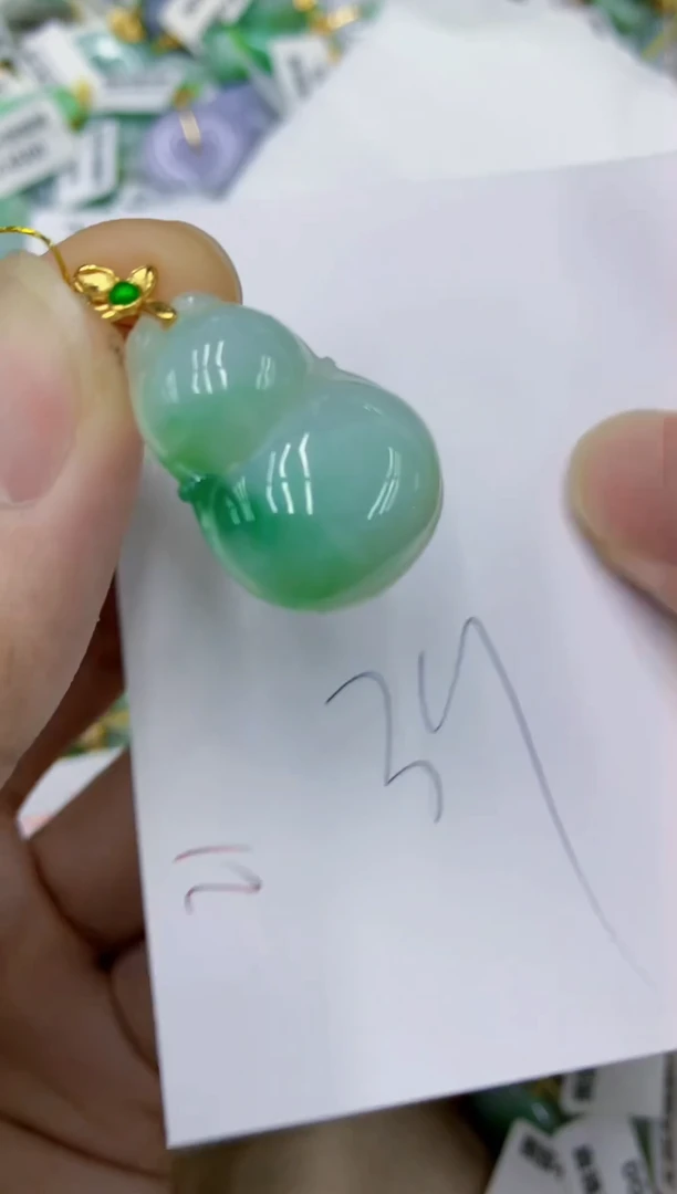 颈饰未镶嵌翡翠111111111111