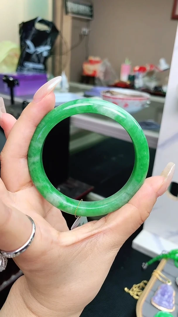 未镶嵌手镯翡翠璐*板赠礼盒证书