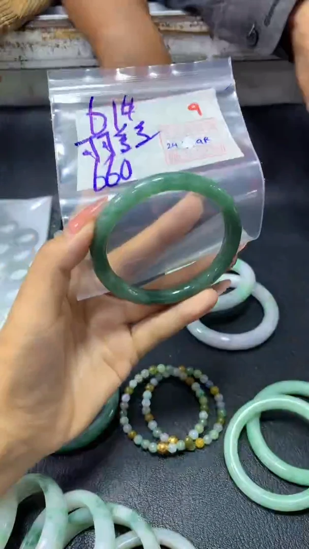 未镶嵌定制翡翠可****)9毛货需精细抛光定制+多样性发1+660