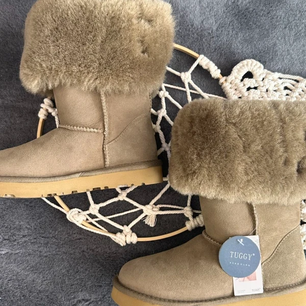 【羊皮毛一体】千颂伊二代中筒款女鞋雪地靴小千中筒