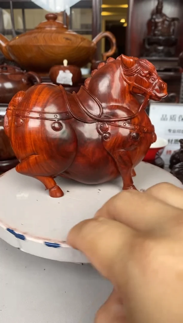 紫檀木类端景台唐马