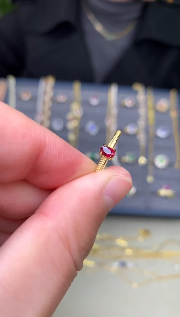 银S925镶嵌戒指红宝石戒指