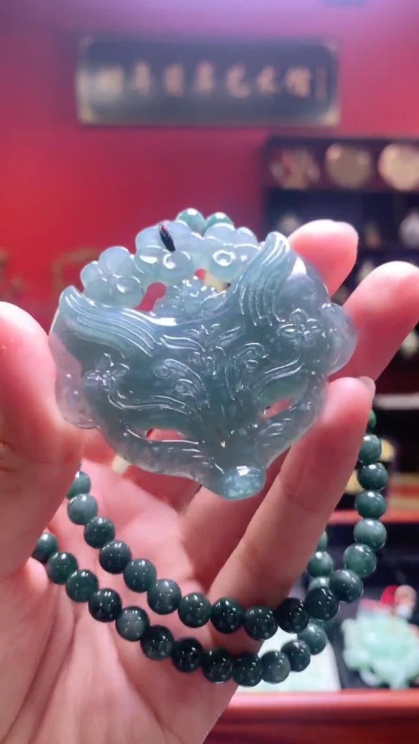 翡翠未镶嵌颈饰翡翠A货