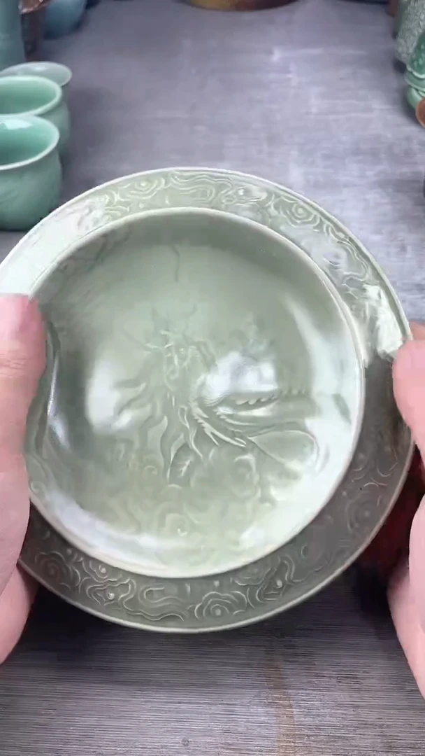 青瓷仓储清仓福利微微瑕
