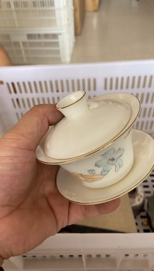 杯无运费险有瑕疵的摄影的产品有使用过的痕迹有点脏介意勿拍