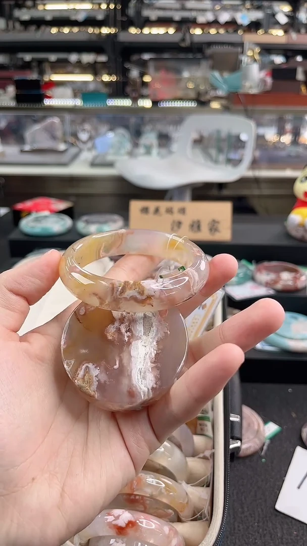 未镶嵌手镯石英质玉60圈口 （赠品镯心）339414