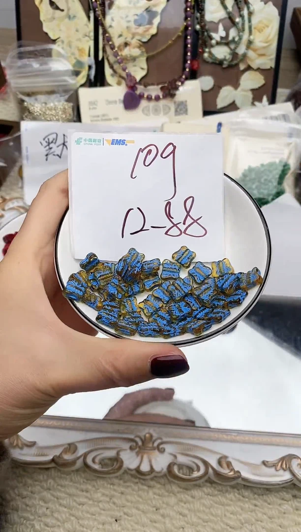 琉璃今日捷克琉璃