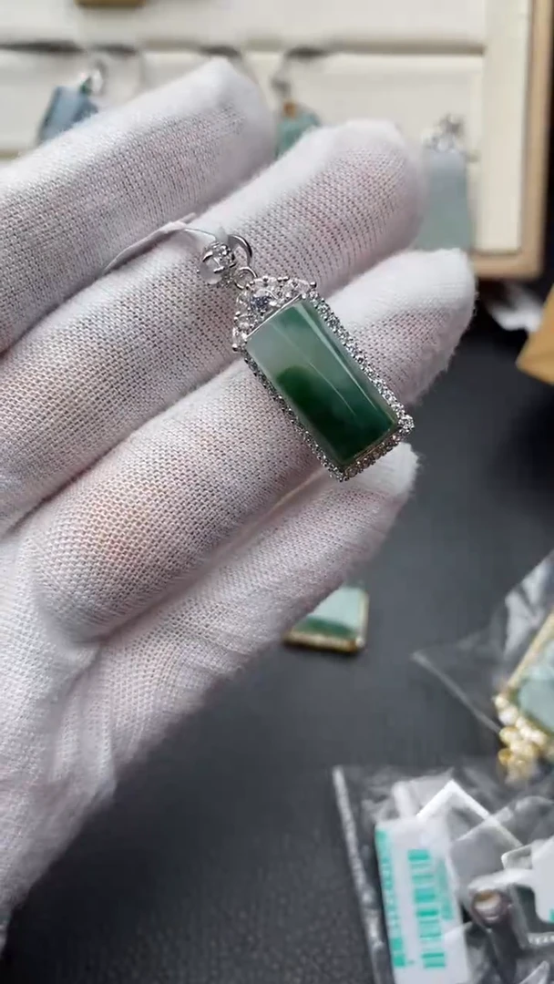 银S925镶嵌戒指翡翠1