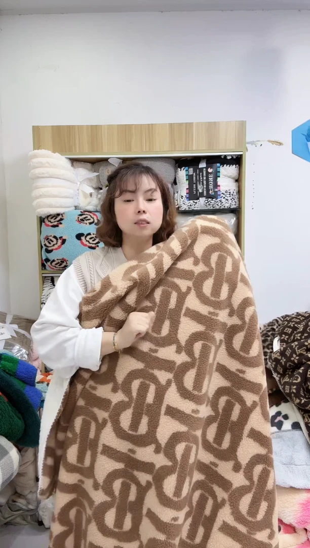 聚酯纤维1.5*2 卡其色字母双层