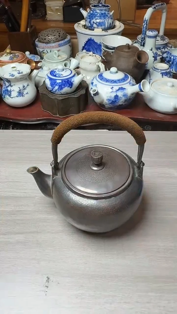 谢谢老板，回流产品有磨损正常，谨慎买！