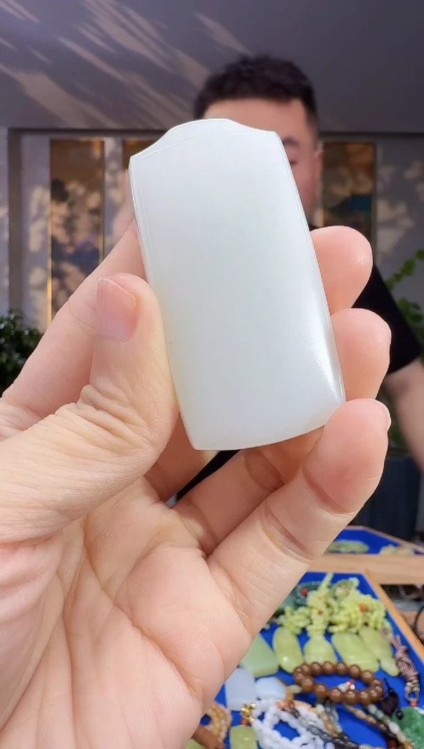 未镶嵌和田玉挂件拍一发一