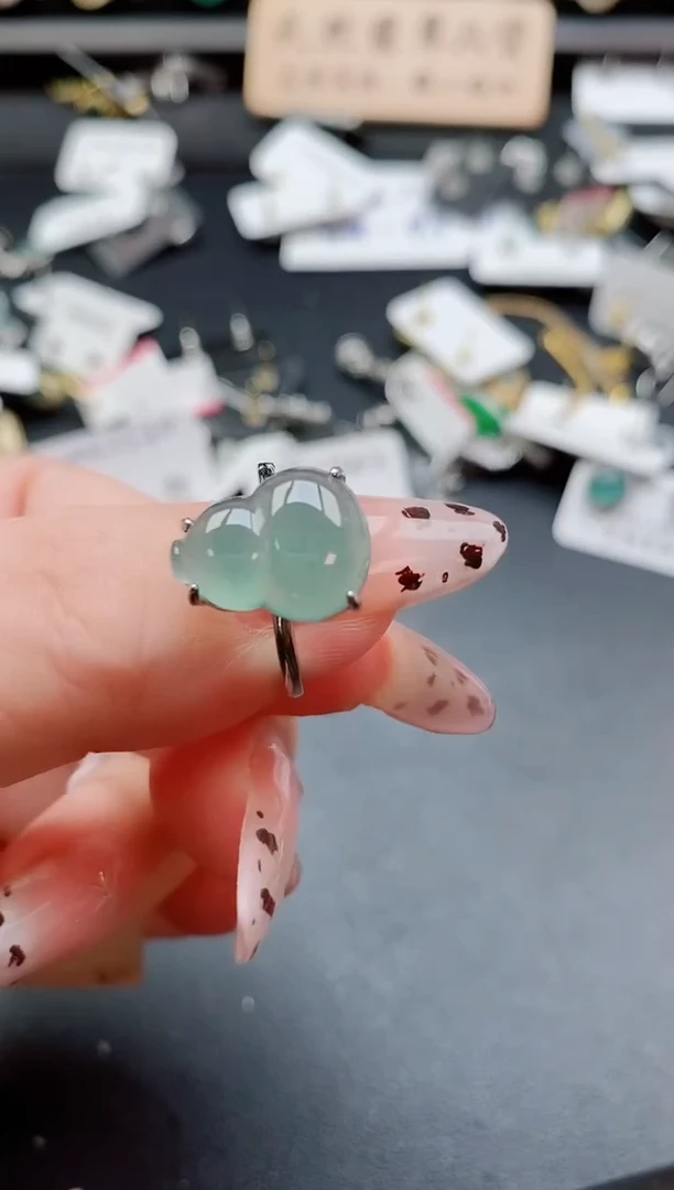 银S925镶嵌戒指翡翠1