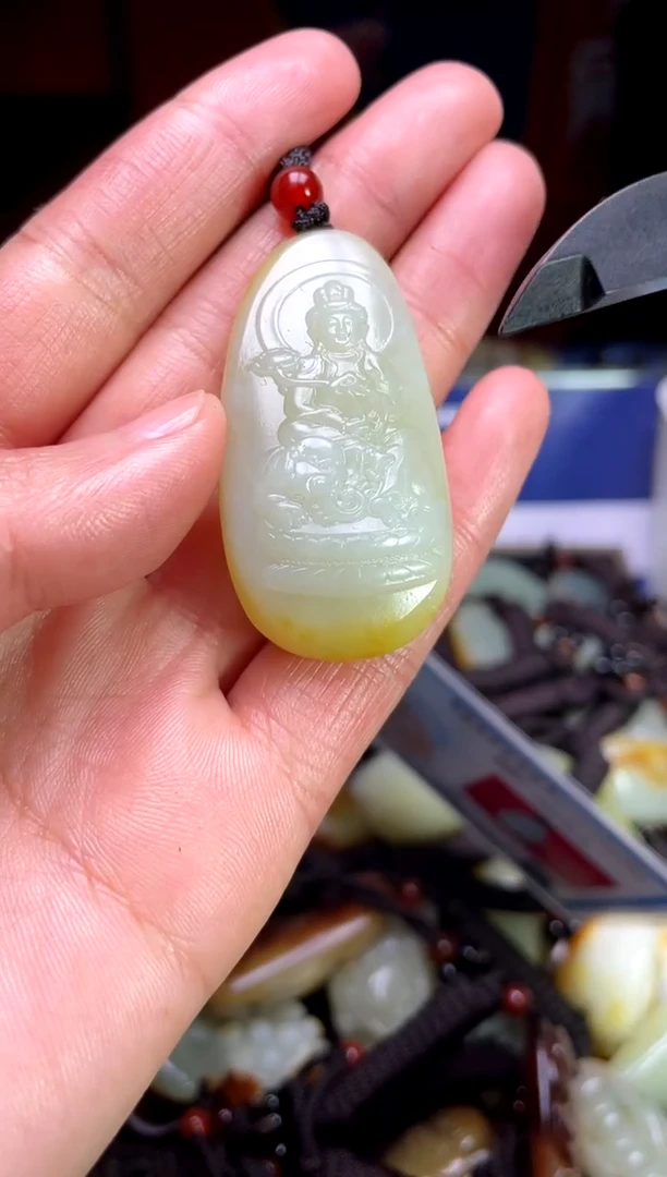 【闪购商品】和田玉颈饰未镶嵌3