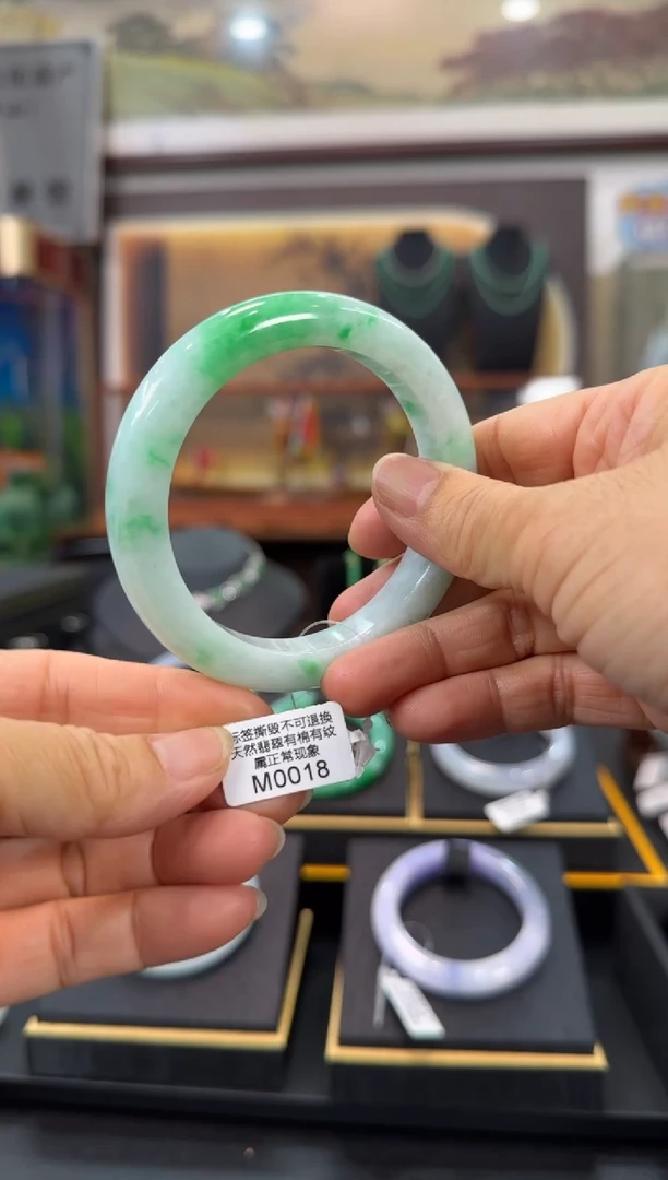 翡翠手镯未镶嵌M0018 正圈58+