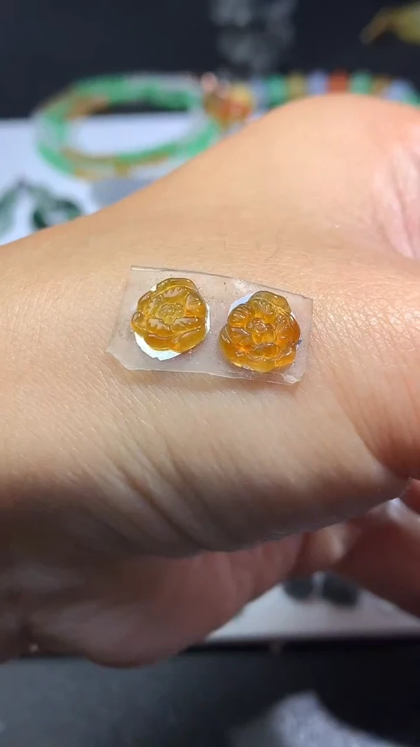 未镶嵌定制翡翠毛货