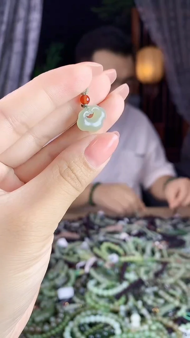 和田玉未镶嵌挂件多样性发货拍一发一