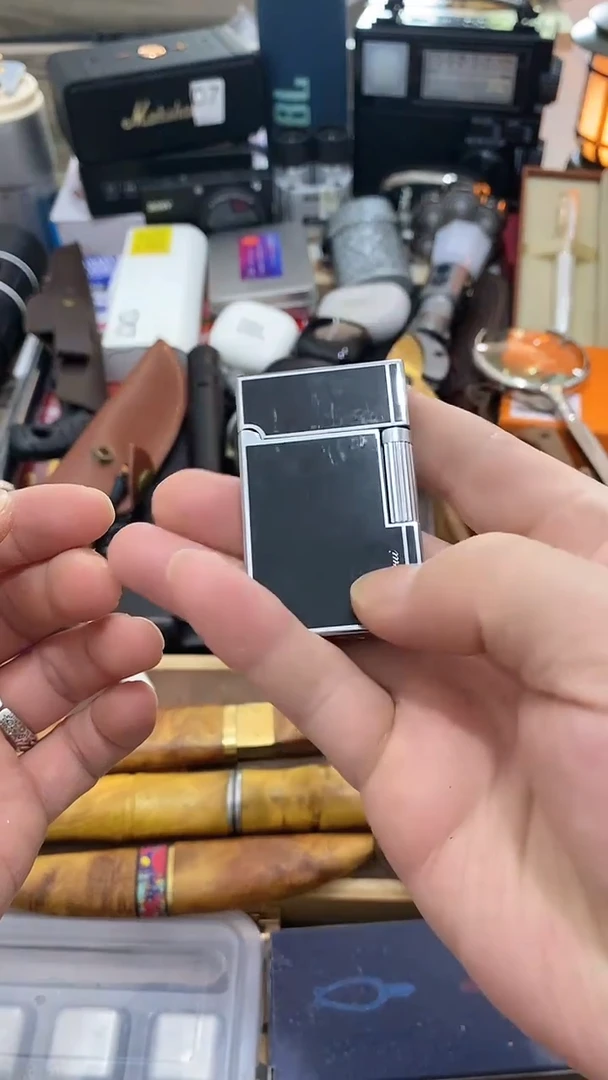 瓷片闪购商品 如图所示