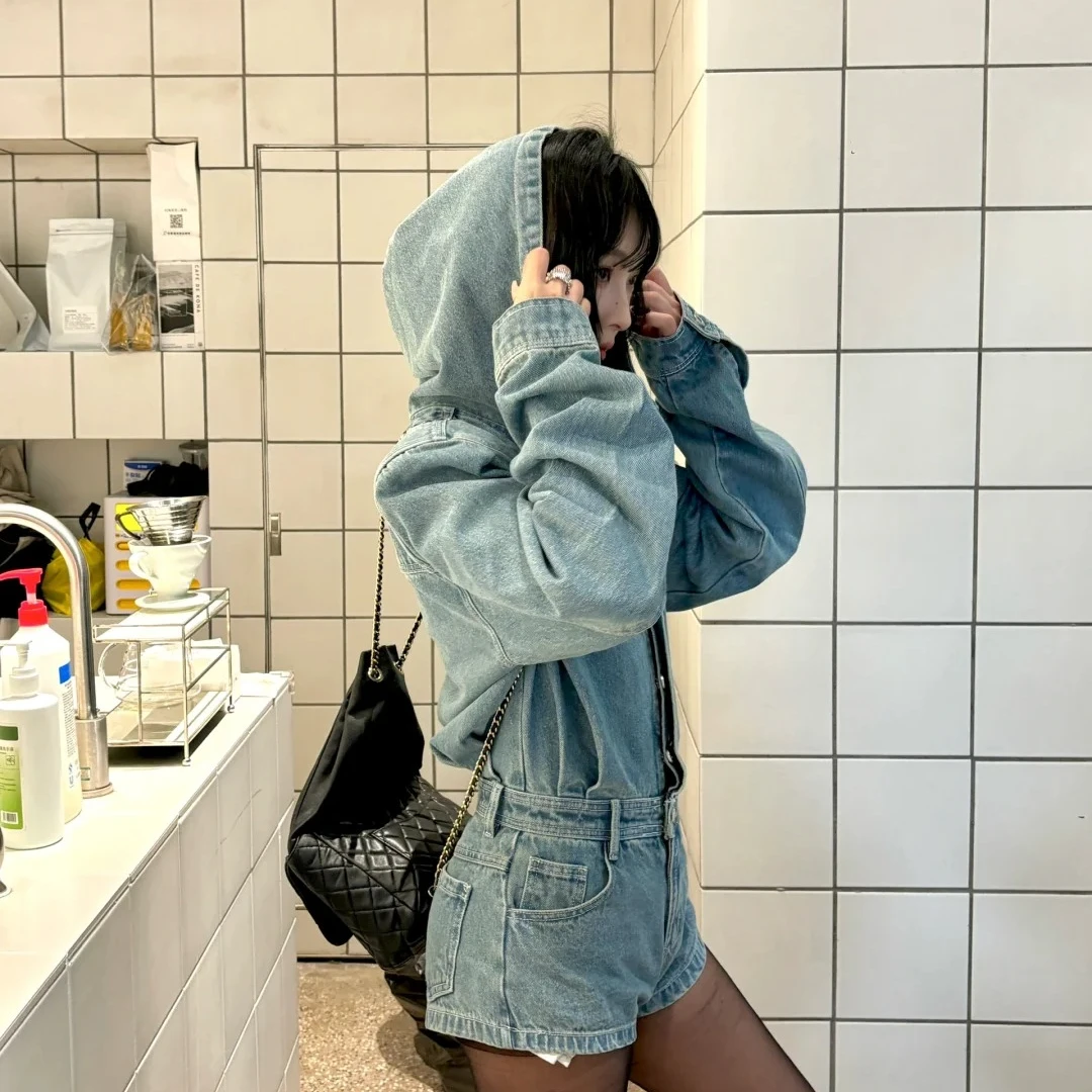 蓝色设计感美式复古连帽牛仔连体衣2025春季时尚辣妹高腰短裤女
