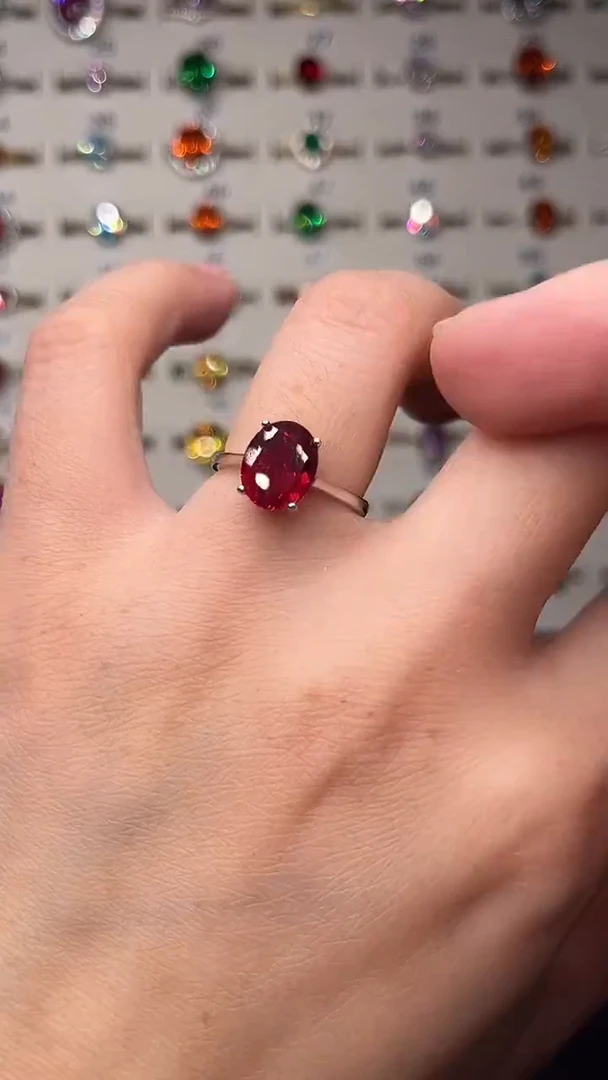 5克拉红宝石（处理）欧美风戒指
