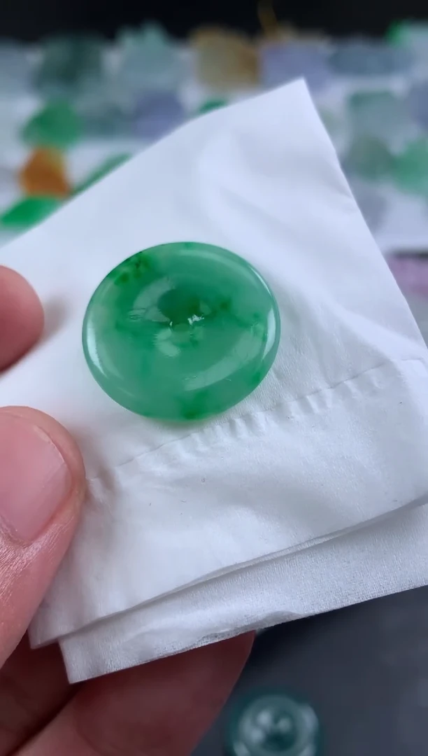 【闪购商品】定制翡翠未镶嵌翡翠