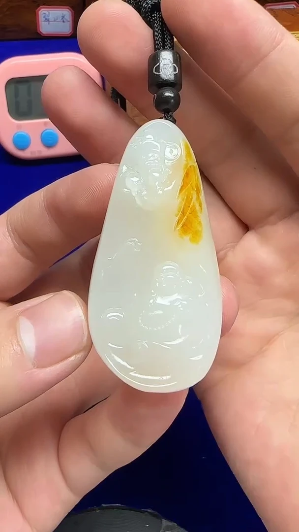 颈饰未镶嵌和田玉卓****粉1